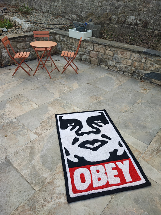 Tapis OBEY